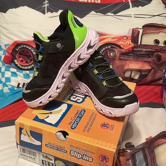 Skechers slip ins - Picture 4 of 5